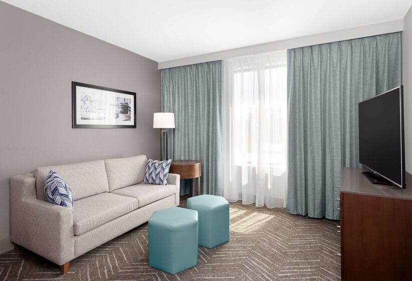 ホテル Doubletree By Hilton Charleston Mount Pleasant