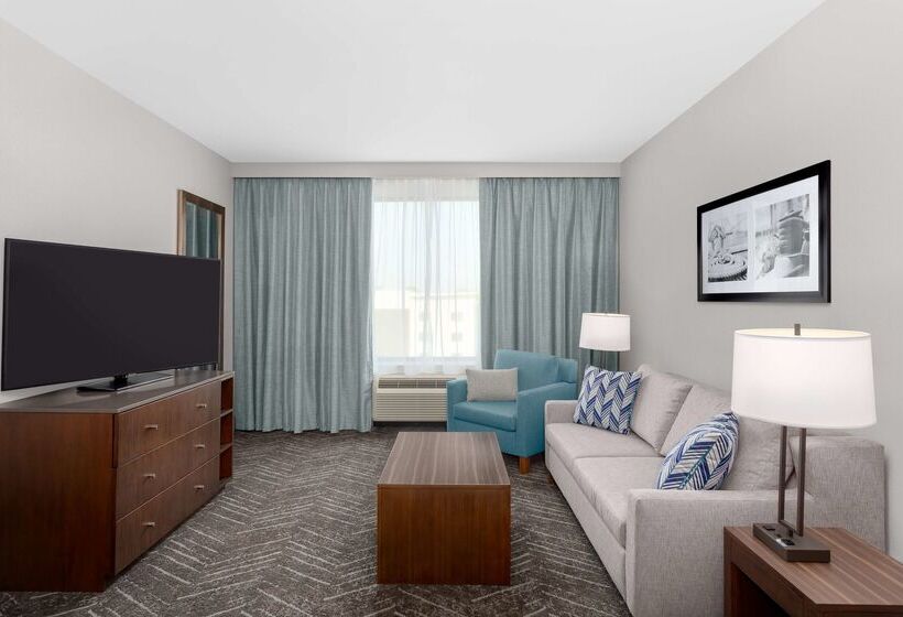 ホテル Doubletree By Hilton Charleston Mount Pleasant