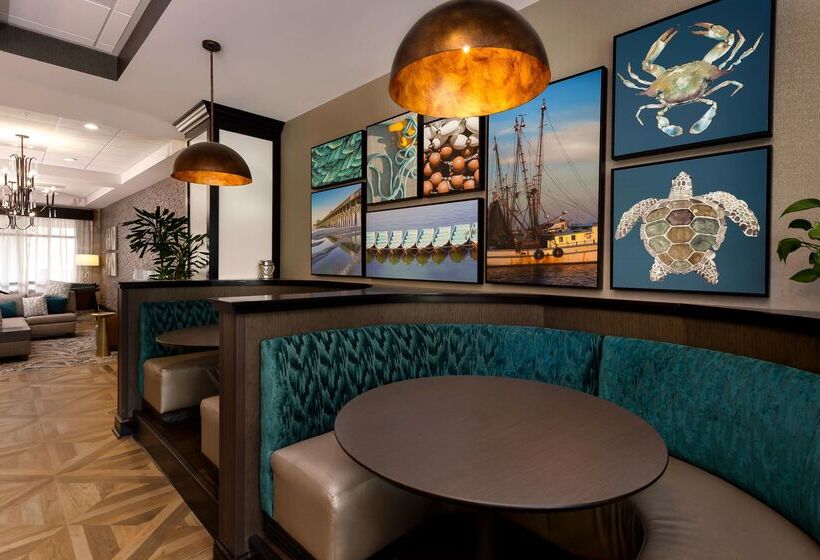 ホテル Doubletree By Hilton Charleston Mount Pleasant