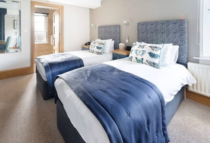 فندق Ennios Boutique