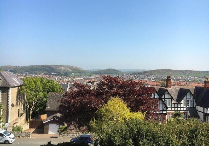 Отель Escape Boutique B&b