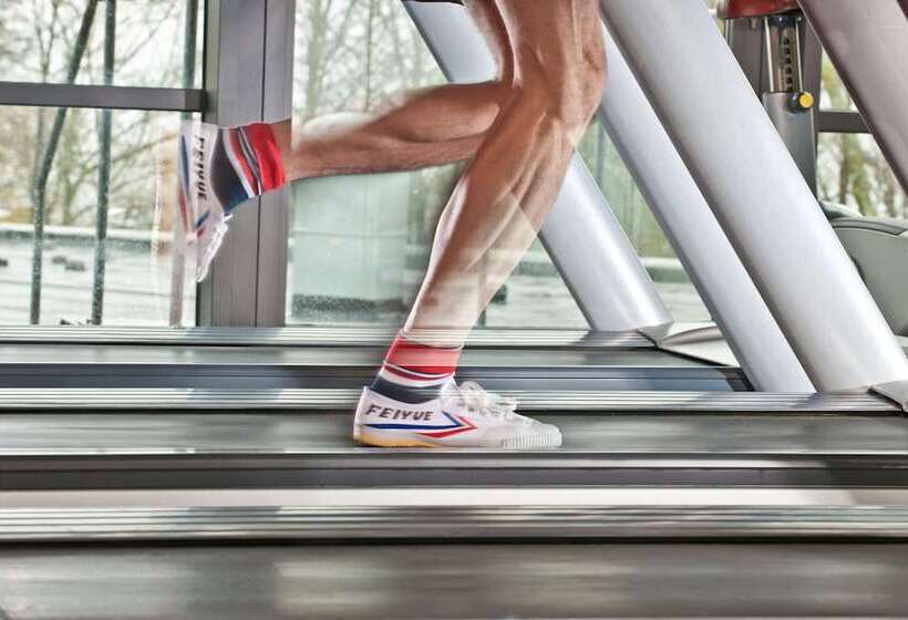 בית מלון כפרי Essential By Dorint Stuttgart/airport