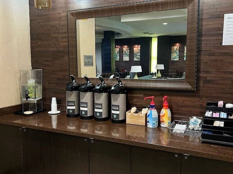 فندق Fairfield Inn & Suites Riverside Corona/norco