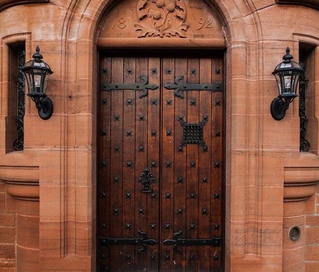 فندق Fonab Castle