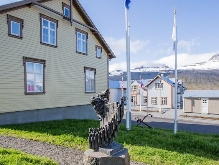 Fosshotel Eastfjords