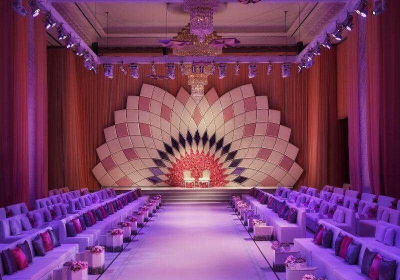 Four Seasons Hotel Bahrain Bay