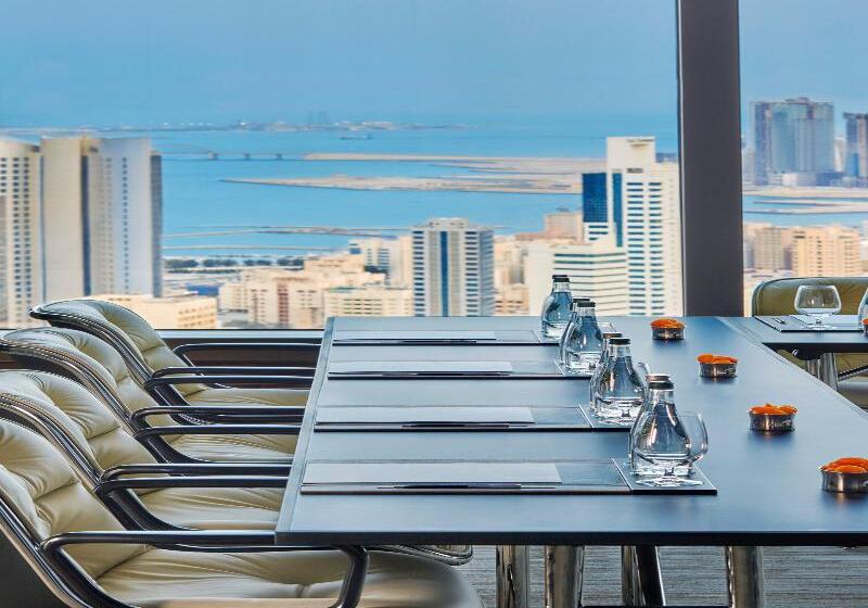 Four Seasons Hotel Bahrain Bay