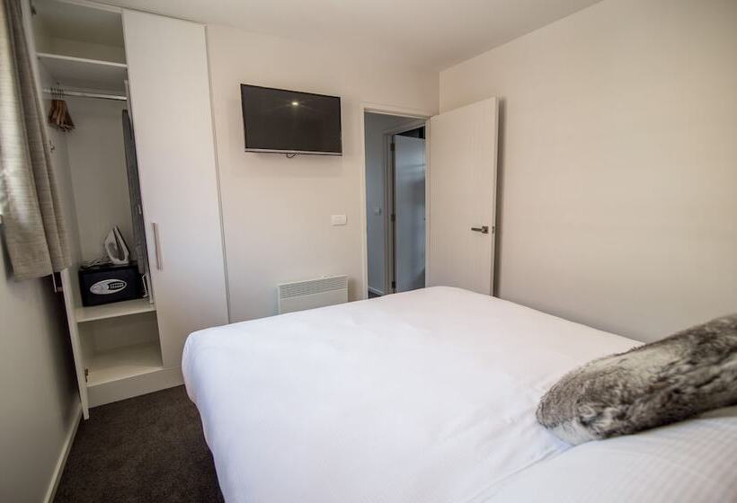 هتل Tasman Holiday Parks   Te Anau