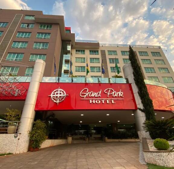 בית מלון כפרי Grand Park