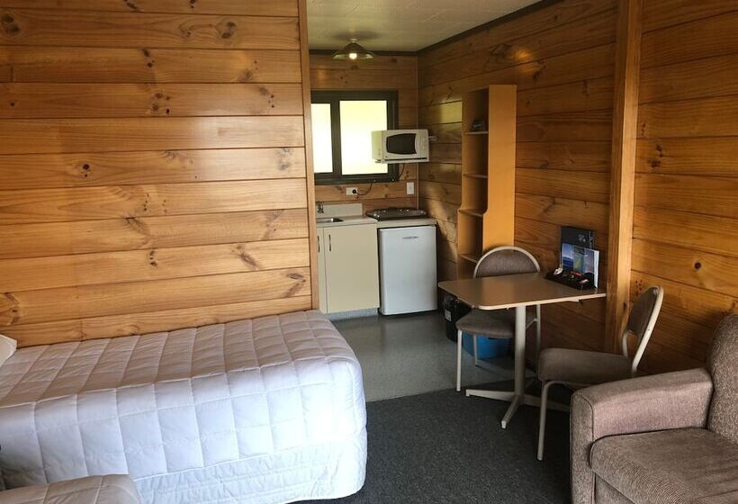 בית מלון כפרי Greymouth Seaside Top 10 Holiday Park