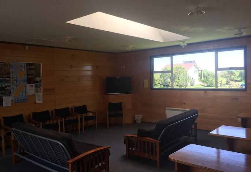 בית מלון כפרי Greymouth Seaside Top 10 Holiday Park