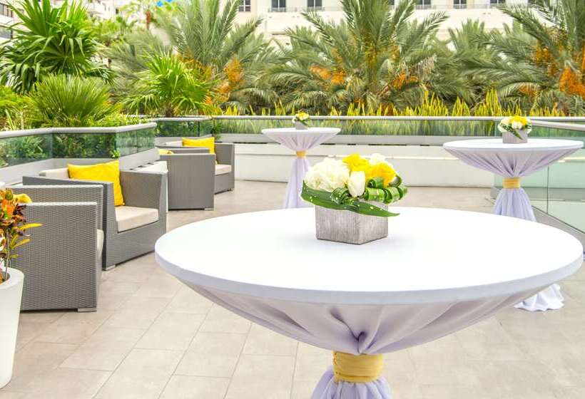 Отель Hyatt Centric South Beach Miami