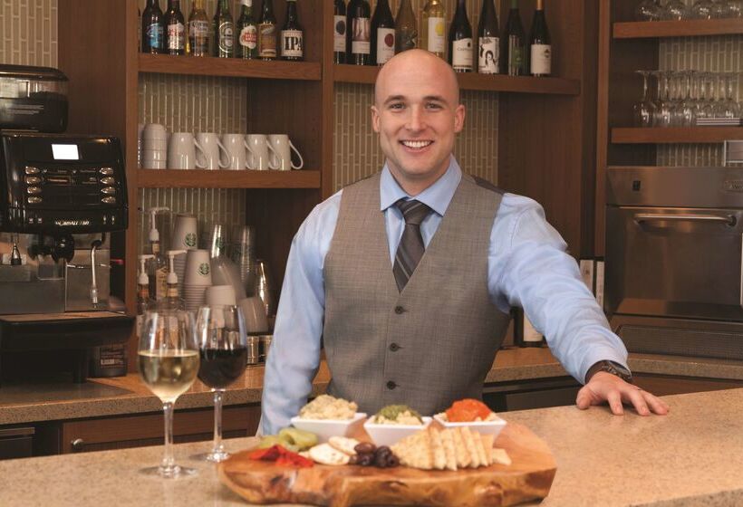 Отель Hyatt Place At Anaheim Resort/convention Center