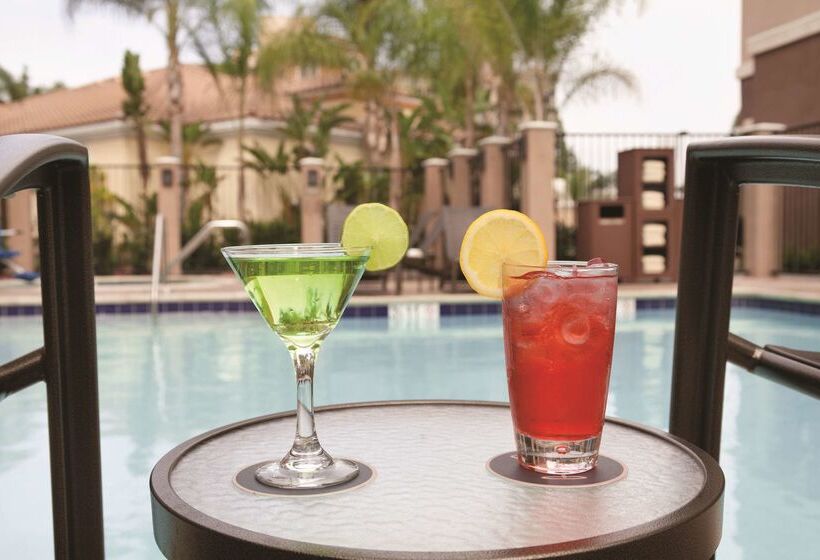 Отель Hyatt Place At Anaheim Resort/convention Center