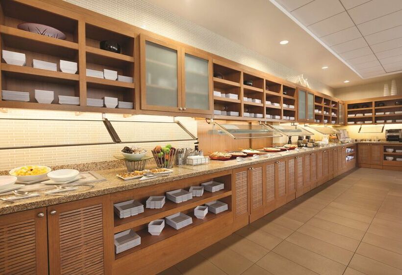 Отель Hyatt Place At Anaheim Resort/convention Center