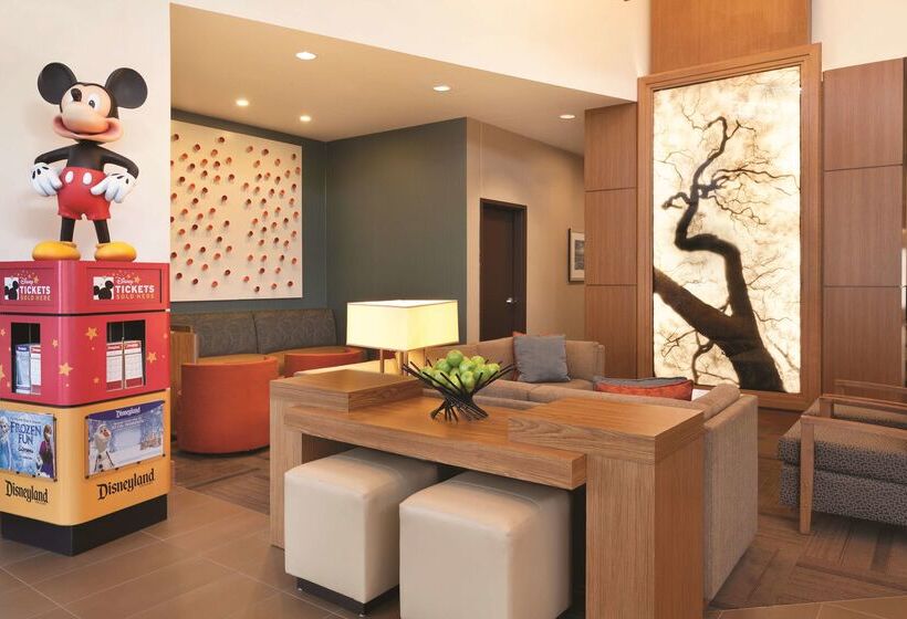 Отель Hyatt Place At Anaheim Resort/convention Center