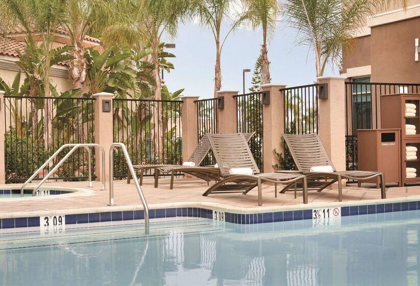 Отель Hyatt Place At Anaheim Resort/convention Center