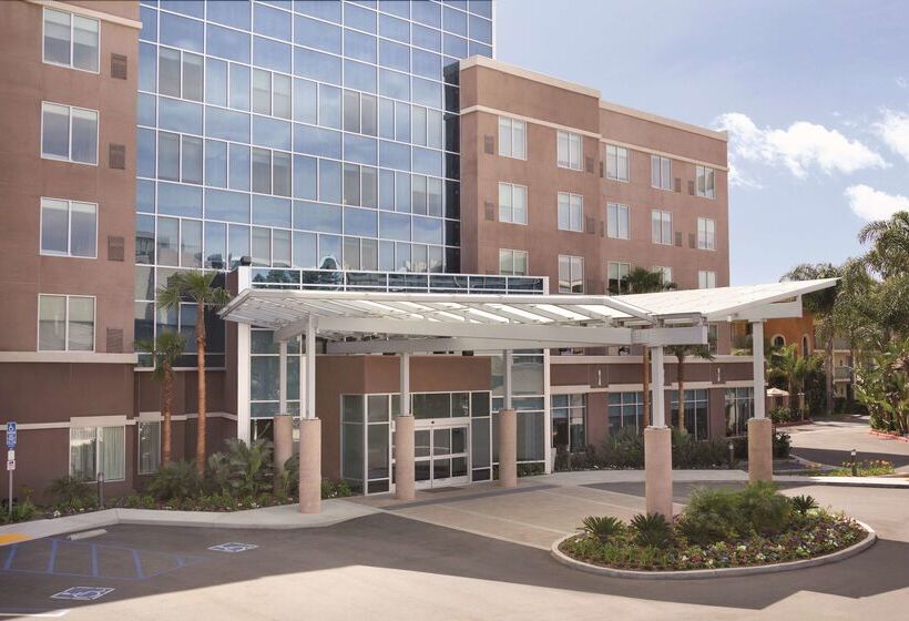 Отель Hyatt Place At Anaheim Resort/convention Center