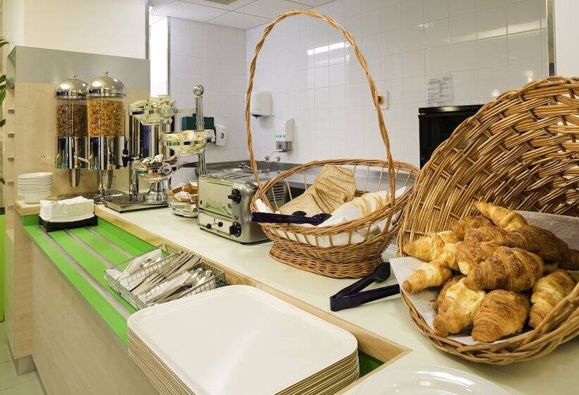 酒店 Ibis Budget Birmingham Airport Terminal Building   Nec