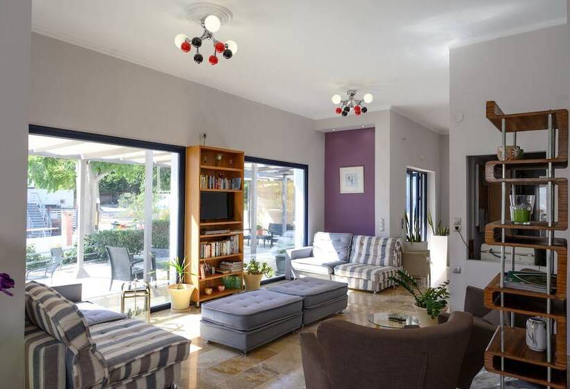 호텔 Ilioxenia Studio & Apartments