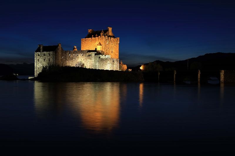 Отель Inverness City Suites