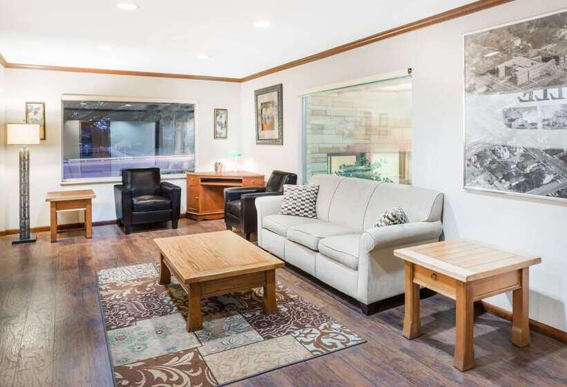 فندق Knights Inn Jacksonville