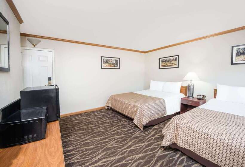 فندق Knights Inn Jacksonville