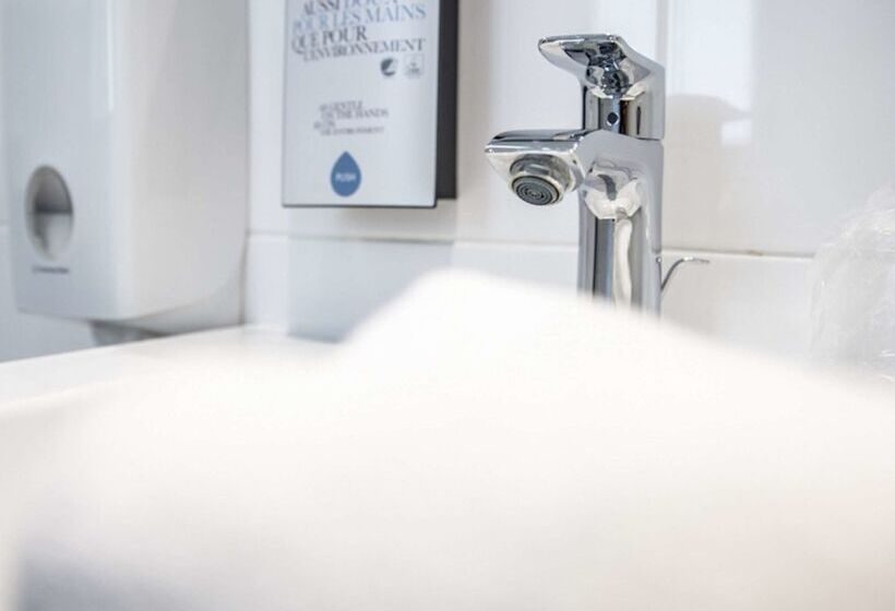 هتل Kyriad Prestige Saintmalo