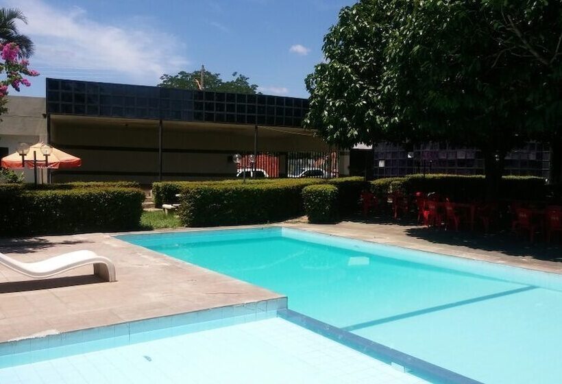 בית מלון כפרי Lagoa Lazer