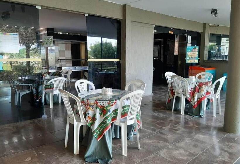 בית מלון כפרי Lagoa Lazer