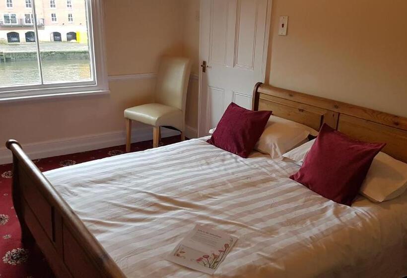 ホテル Lil's On The Waterfront