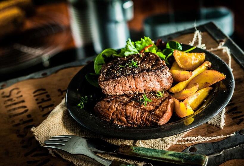 هتل Littleover Lodge