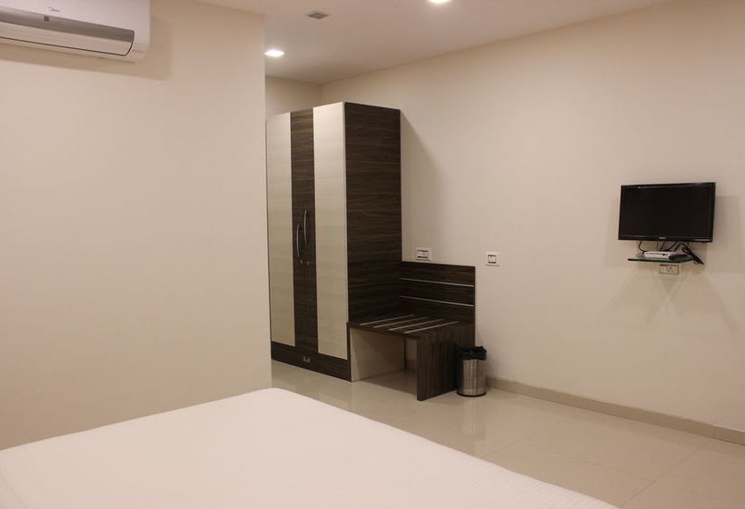 فندق Maxx Value Hospitality