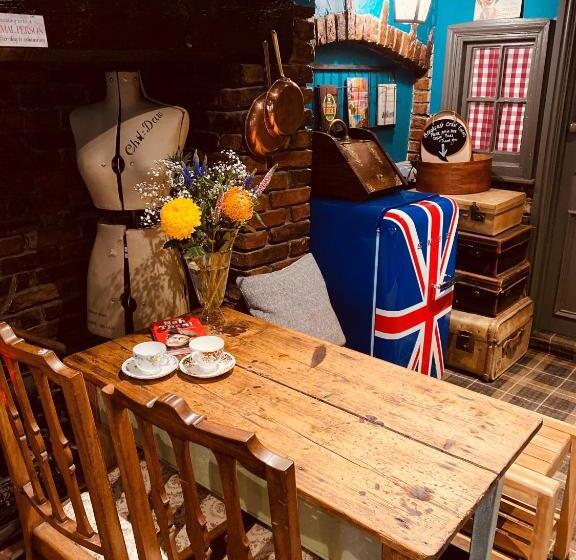 Отель Minster Walk Guesthouse