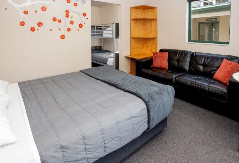 酒店 Motueka Top 10 Holiday Park