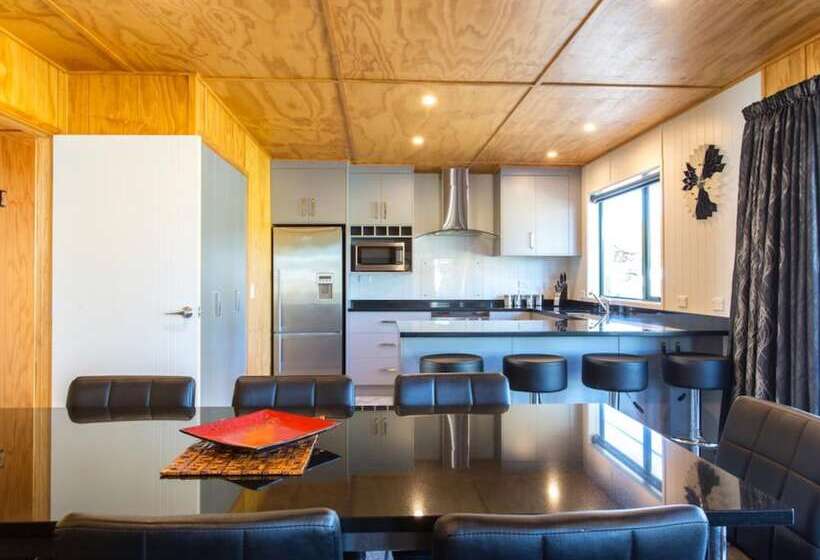 酒店 Motueka Top 10 Holiday Park