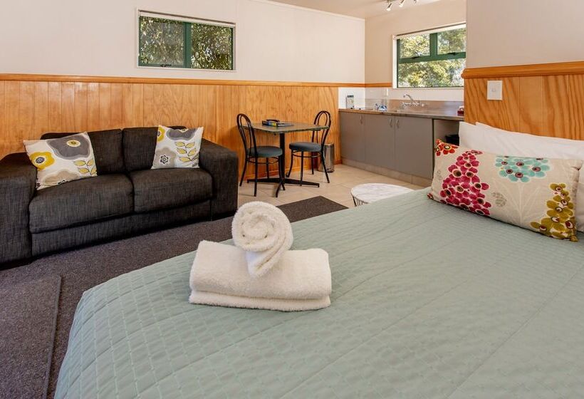 酒店 Motueka Top 10 Holiday Park