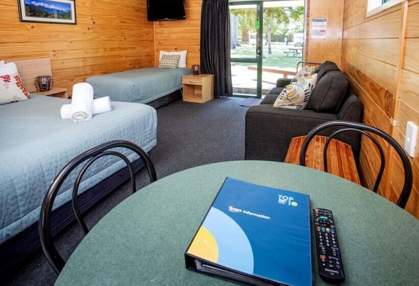 酒店 Motueka Top 10 Holiday Park