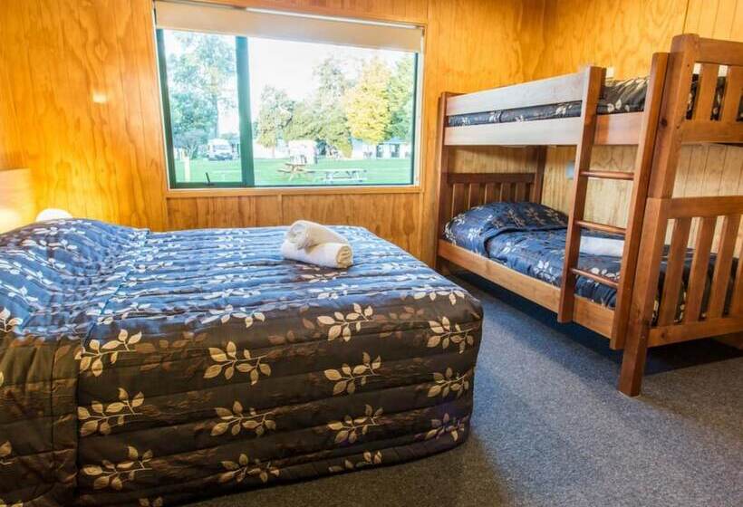 酒店 Motueka Top 10 Holiday Park