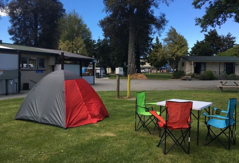 酒店 Motueka Top 10 Holiday Park