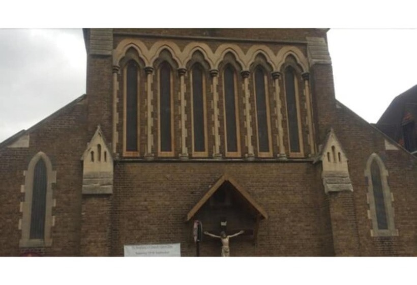 בית מלון כפרי New Oscar