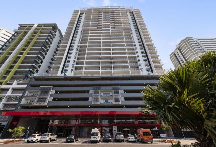 هتل Oaks Darwin Elan