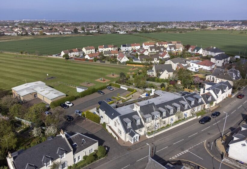 호텔 The Loans Inn