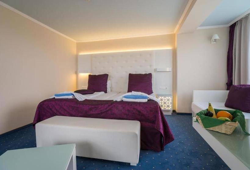 Perla Royal Hotel   All Inclusive