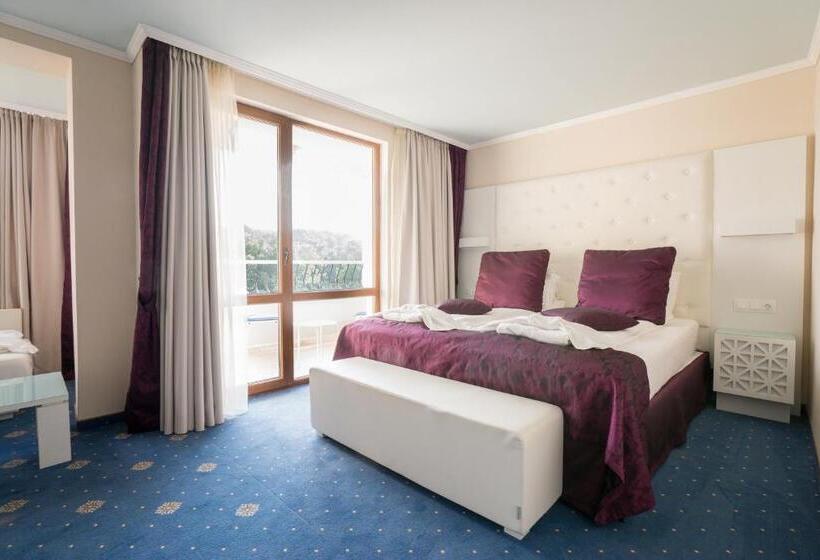 Perla Royal Hotel   All Inclusive