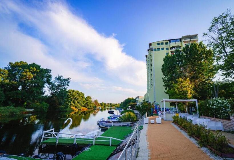 Perla Royal Hotel   All Inclusive