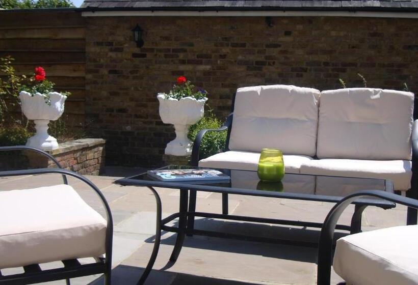 Отель Pinfield Boutique