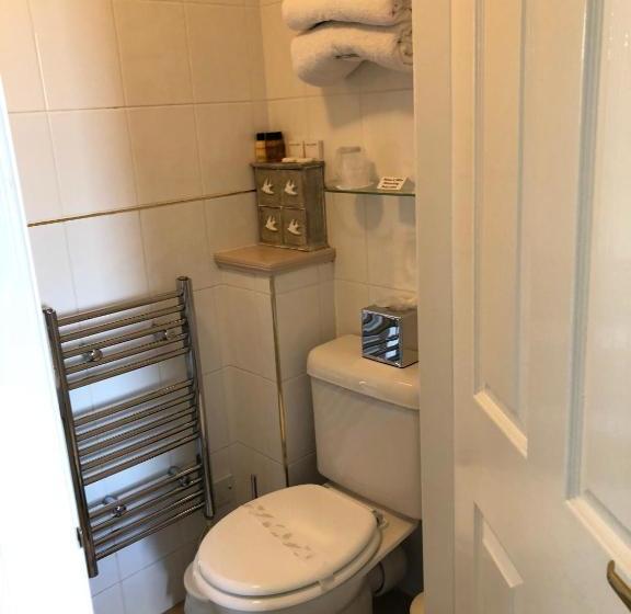 Отель Pitreavie Guest House