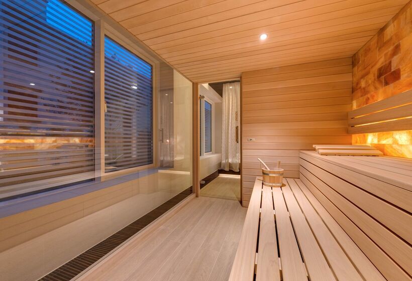 Radisson Collection Hotel, Old Mill Belgrade