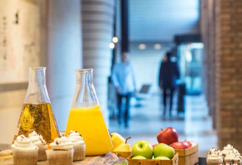 Radisson Collection Hotel, Old Mill Belgrade